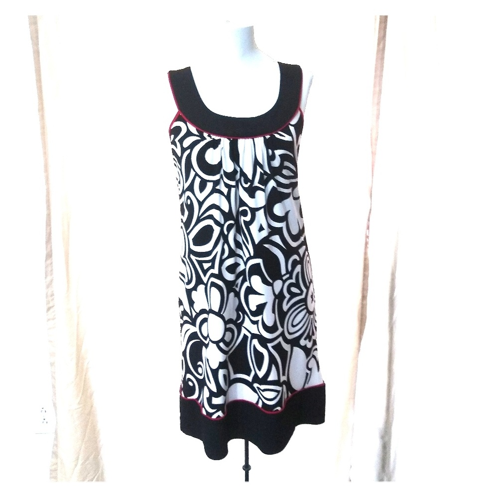 Enfocus Studio Retro Black, White and Red Dress
